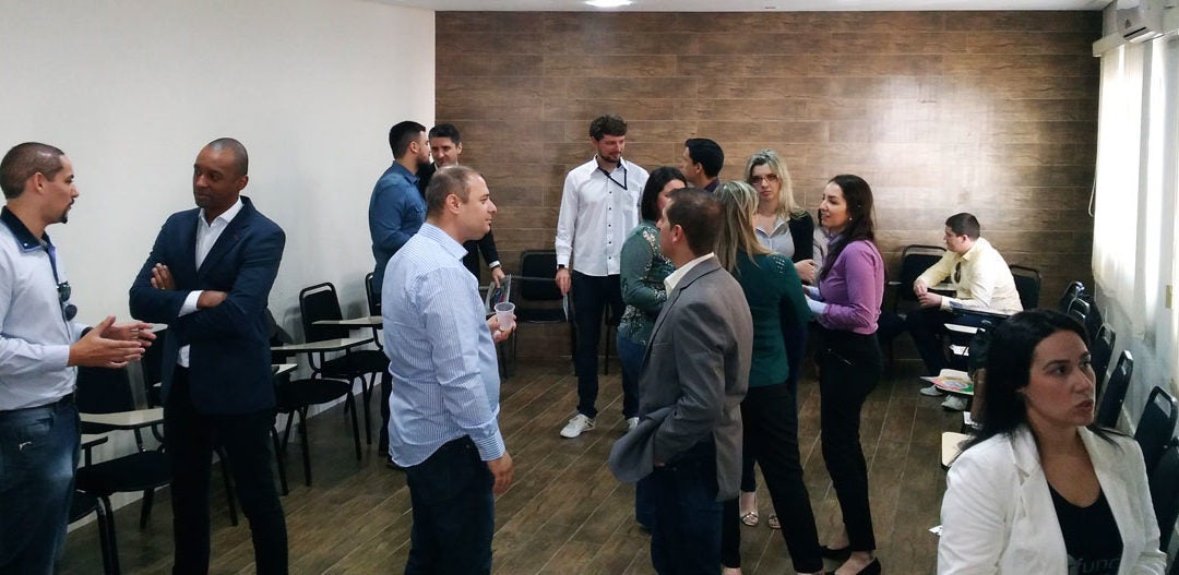 Imagina Digital e Solutions Time organizam café de negócios